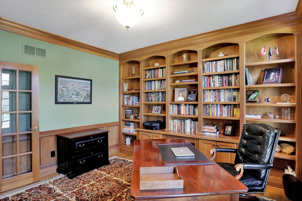 Beautiful Cheswick Place Home David & Julie Morton Carmel IN Realtors