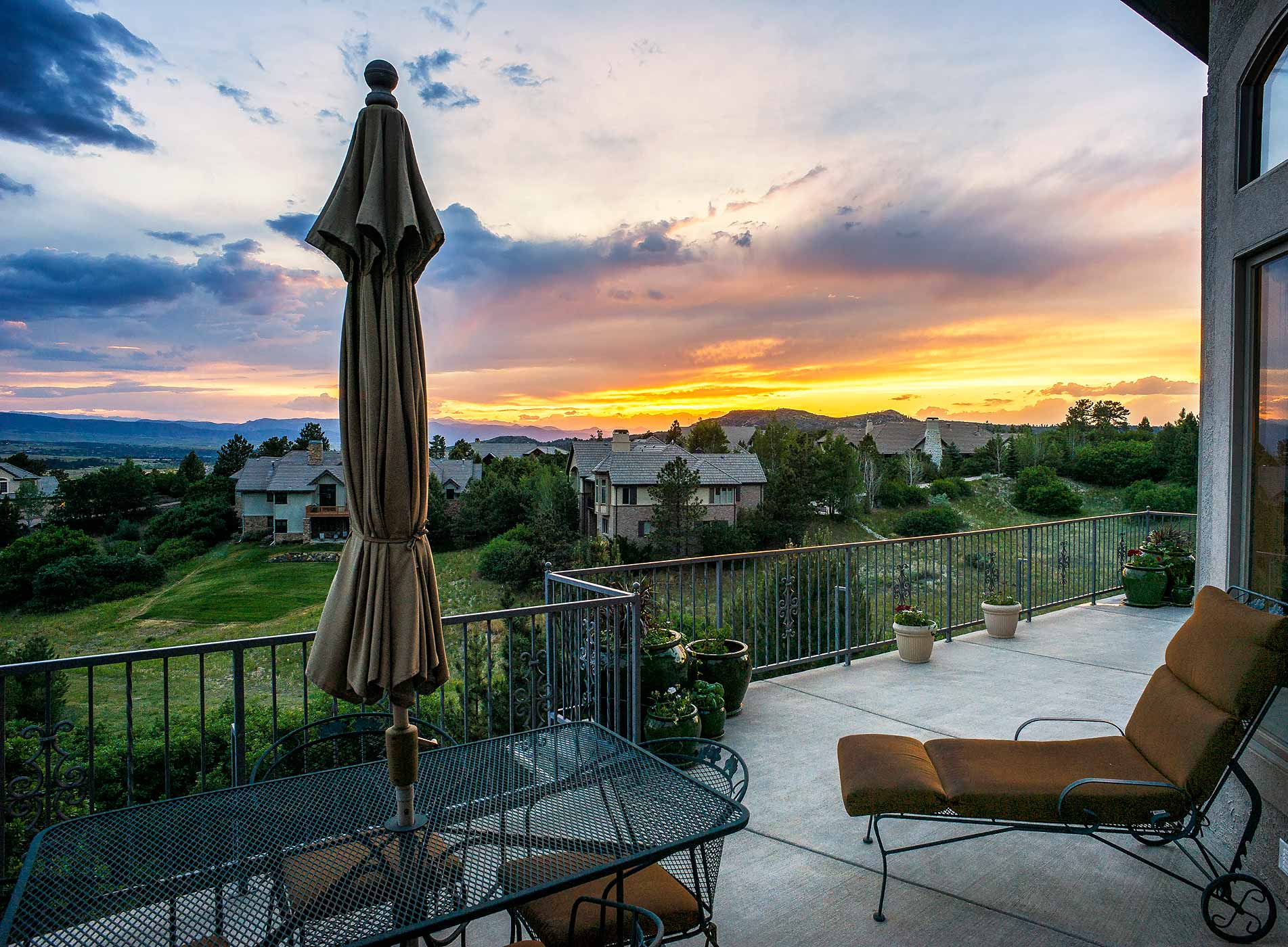 Karen Gustafson - Brokers Guild Real Estate
